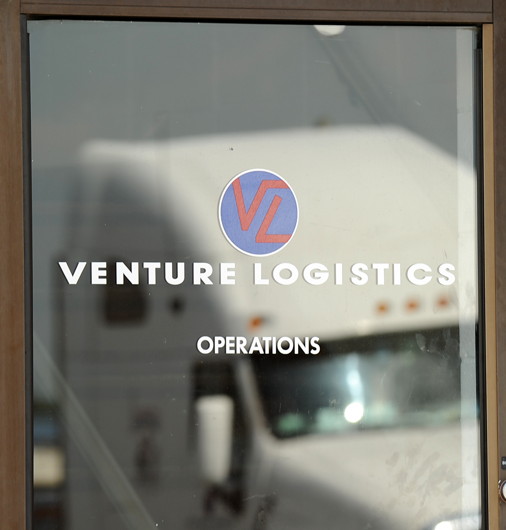 venture logistics lafayette pay