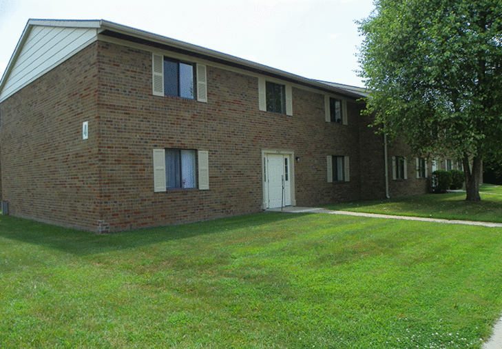 Country Wood Apartments